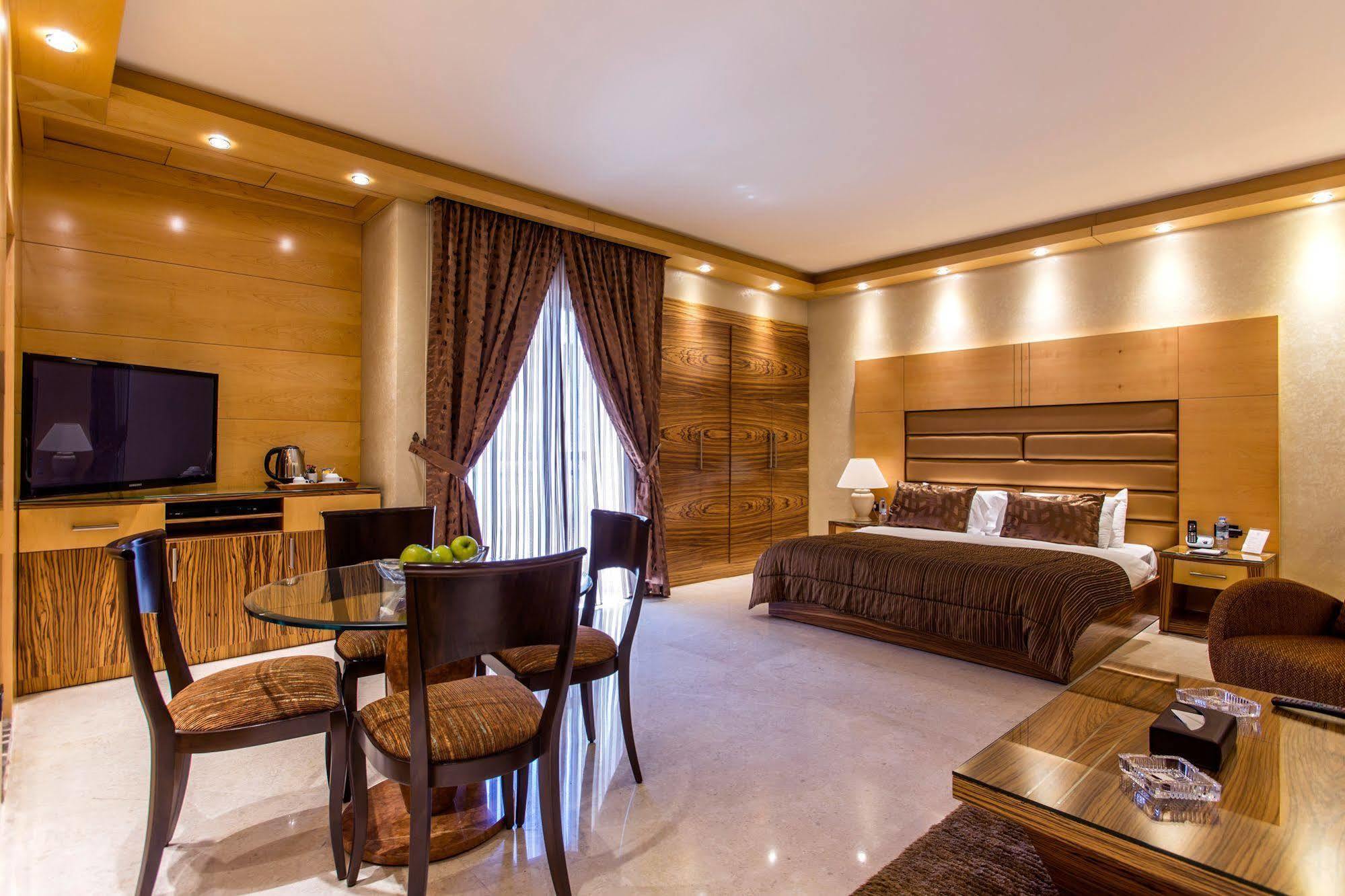 Hotel Lahoya Verdun