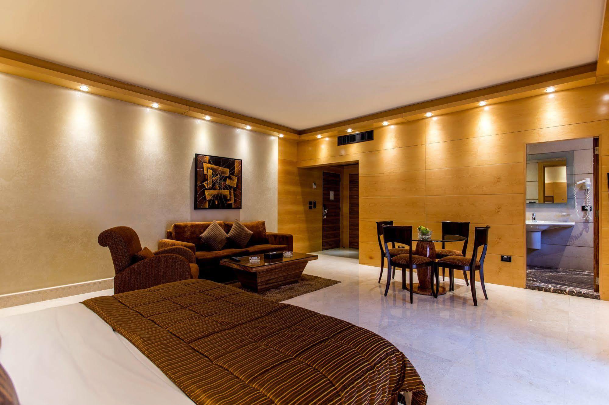 Lahoya Verdun Hotel