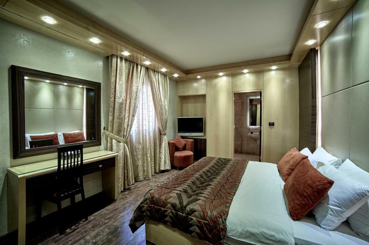 Hotel Lahoya Verdun
